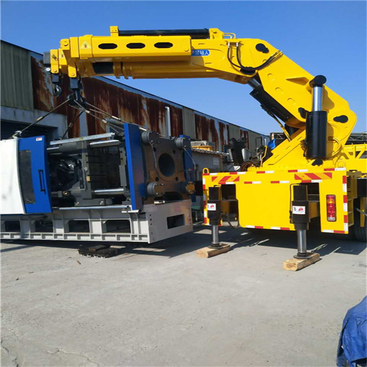 德兴 大吨位折臂吊出租费用解析：一小时租赁多少钱