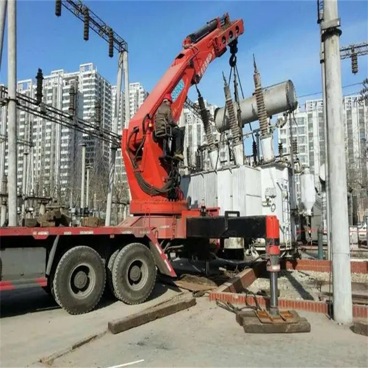 德兴就近吊车出租|工地厂房吊装设备租赁|24小时高效响应