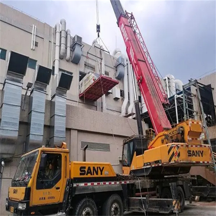 德兴租赁大型汽车吊，助力工程项目高效进行