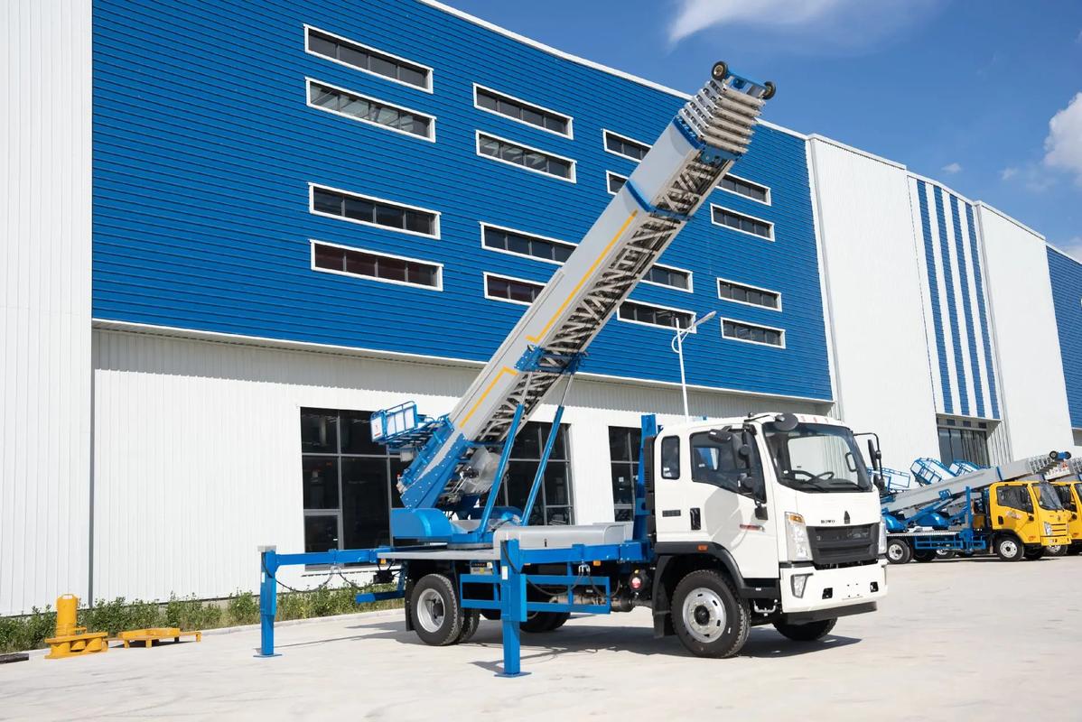 德兴小型云梯车上料车租赁多少钱