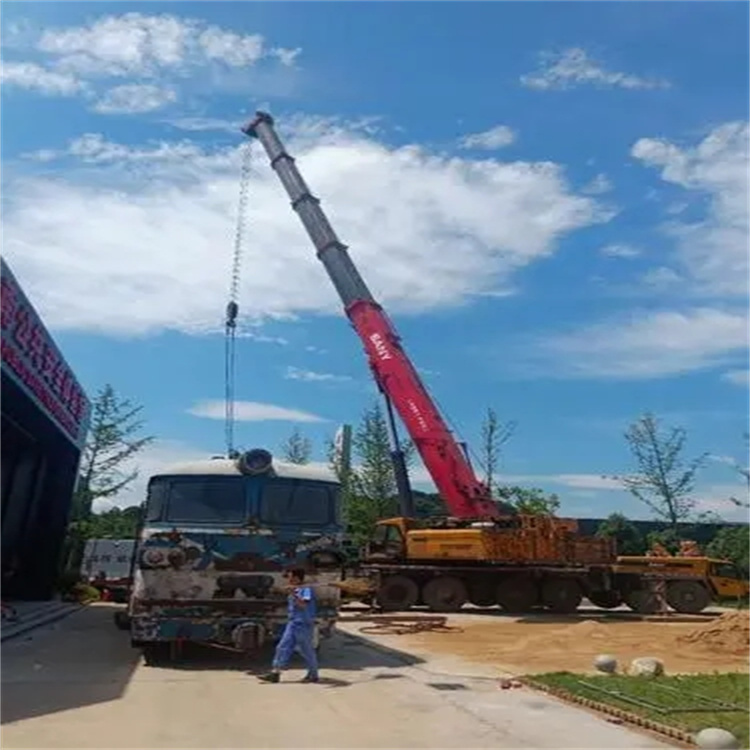 德兴50吨吊车租赁电话一键获取！满足工厂搬迁、设备吊装等多种场景需求