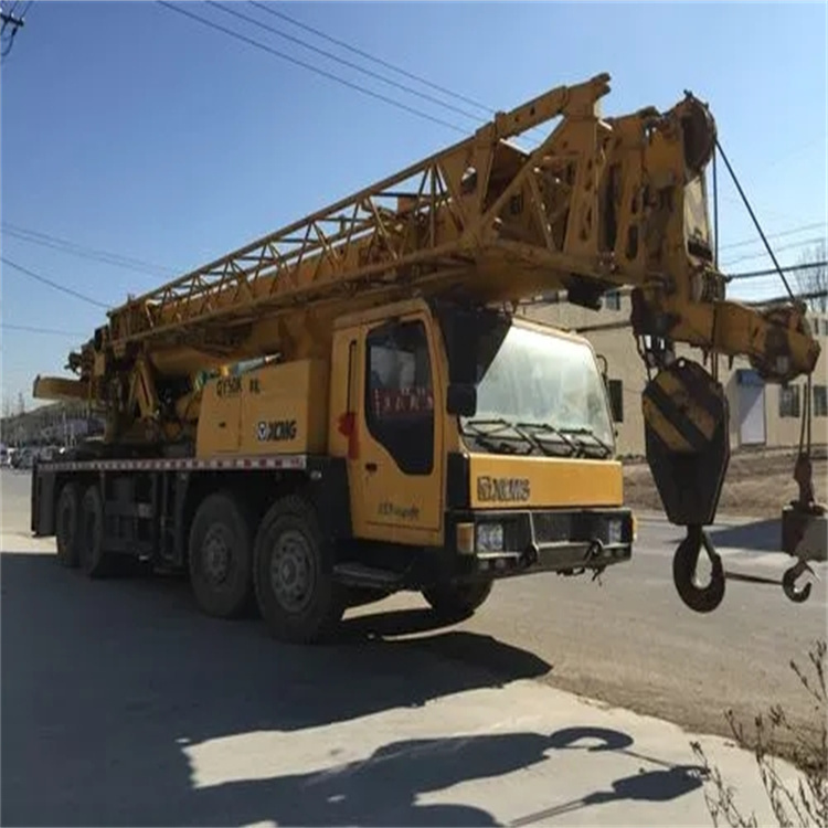 德兴哪里有专业吊车出租